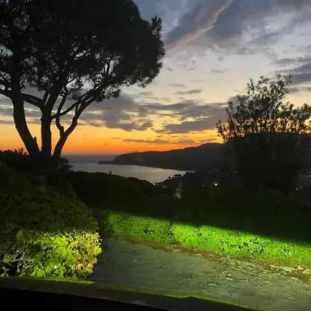 Appartement Cassis, Le Grand Bleu, Triplex Vue Mer, Port 10mn à Pieds Cassis