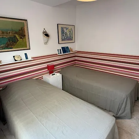 Cassis, Le Grand Bleu