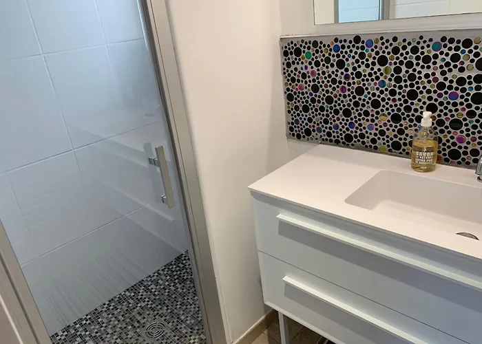 Cassis, Le Grand Bleu * קסיס